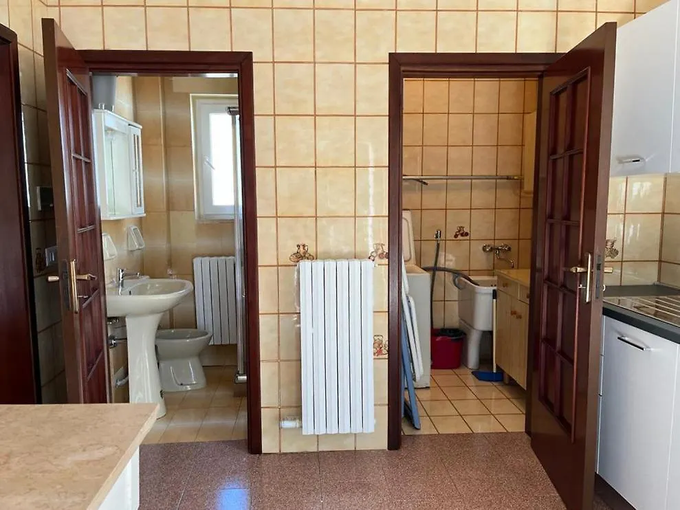 Villa Eucalipti Sul Mare Bari 0*,